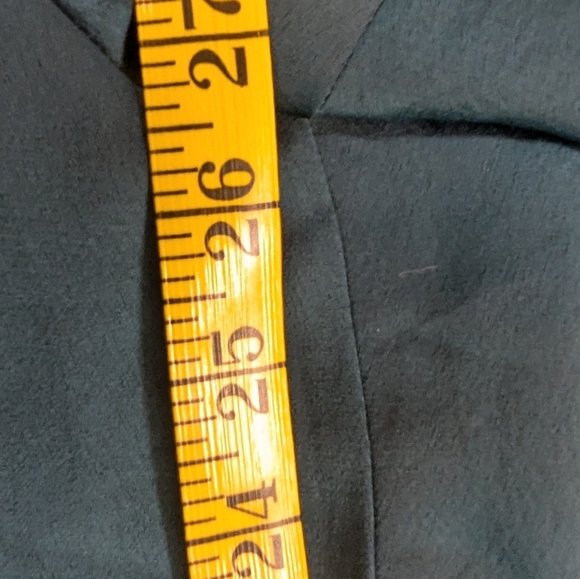 💙Banana Republic Teal Satin Trousers – Luxe Vibes with a Quirky Twist ✨👖 - Picture 6 of 8